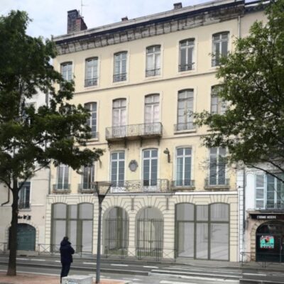 Bureaux A VENDRE de 958 m² non divisibles a LYON