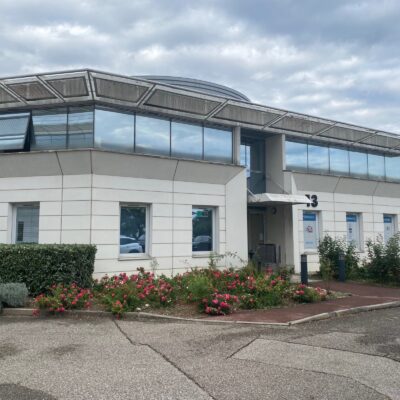 Bureaux A VENDRE de 186 m² non divisibles a BRON