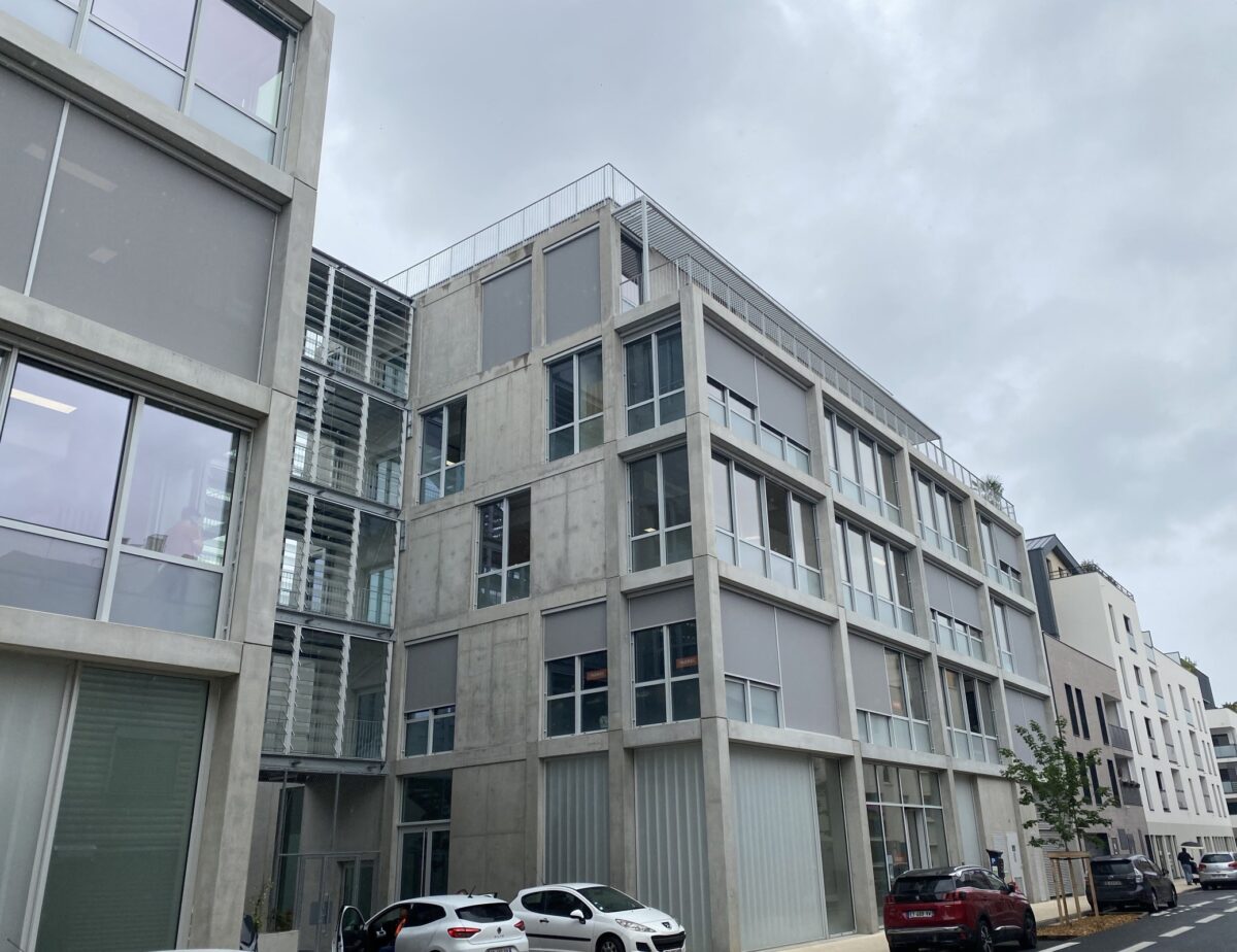 Bureaux A VENDRE de 170 m² non divisibles a VILLEURBANNE