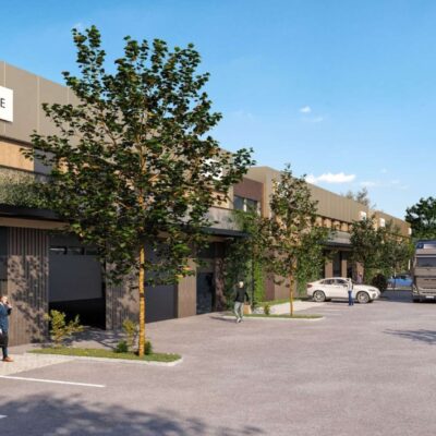 Locaux d'activité A VENDRE de 2 685 m² divisibles à partir de 246 m² a RILLIEUX LA PAPE