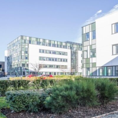 Bureaux A VENDRE de 3 958 m² divisibles à partir de 116 m² a LYON