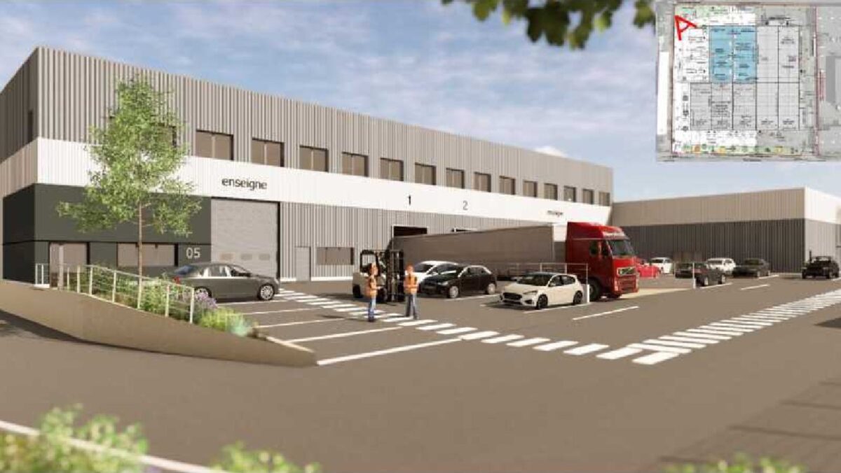 Locaux d'activité A LOUER de 2 256 m² non divisibles a DECINES CHARPIEU