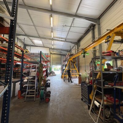 Locaux d'activité A LOUER de 595 m² non divisibles a MARCILLY D'AZERGUES