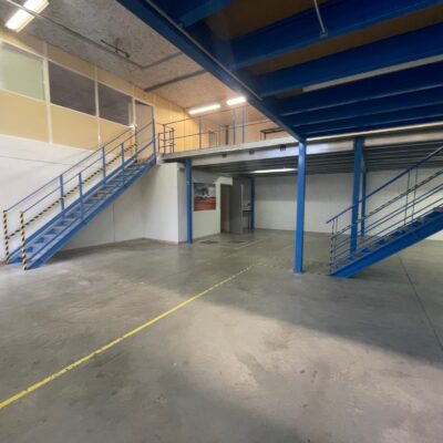 Locaux d'activité A LOUER de 316 m² non divisibles a BRIGNAIS