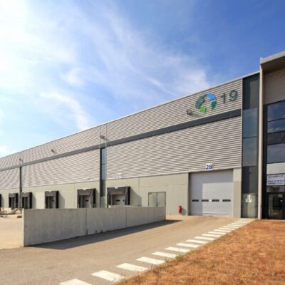 Locaux d'activité A LOUER de 24 526 m² non divisibles a SAINT QUENTIN FALLAVIER