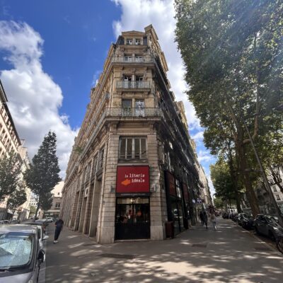 Bureaux A VENDRE de 258 m² non divisibles a LYON