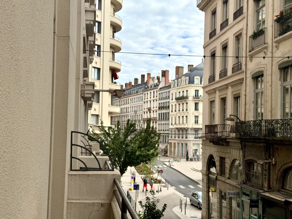 Bureaux A LOUER de 50 m² non divisibles a LYON