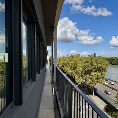 Bureaux A VENDRE de 649 m² divisibles à partir de 161 m² a LYON