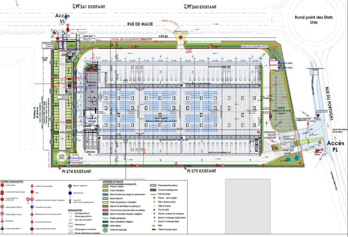 Locaux d'activité A LOUER de 7 647 m² non divisibles a COLOMBIER SAUGNIEU