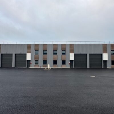 Locaux d'activité A VENDRE de 493 m² divisibles à partir de 163 m² a VILLEFRANCHE SUR SAONE