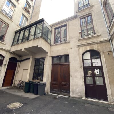 Bureaux A VENDRE de 163 m² non divisibles a LYON
