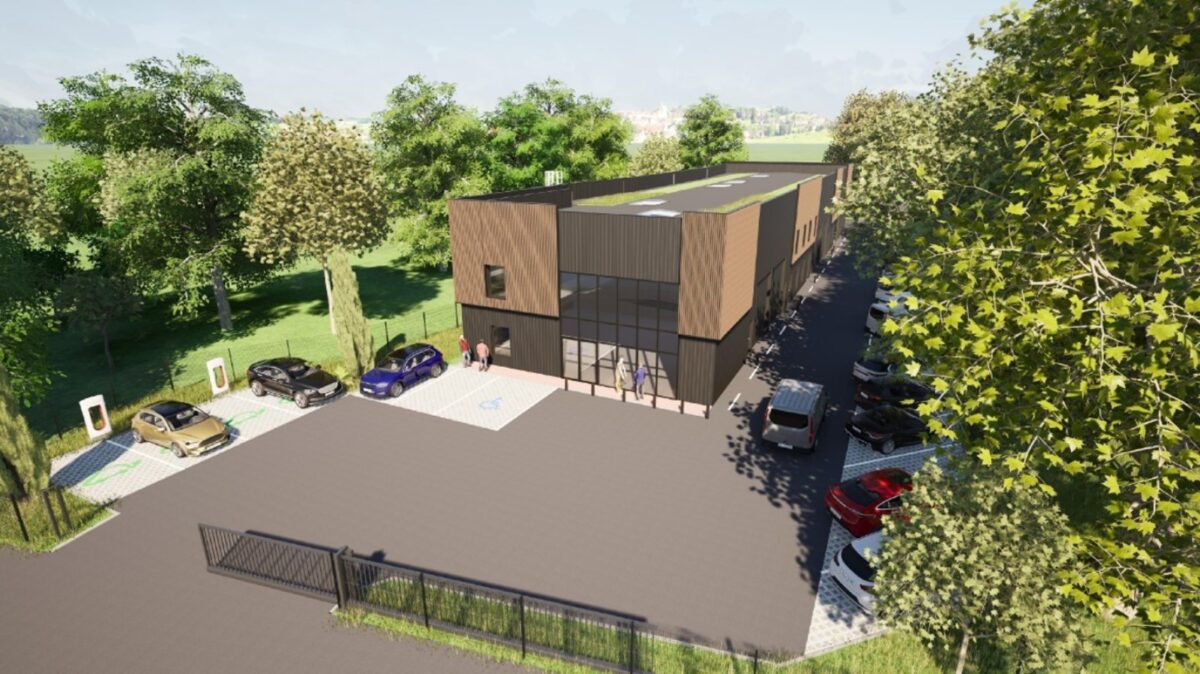 Locaux d'activité A LOUER de 1 044 m² divisibles à partir de 199 m² a LISSIEU