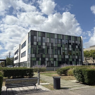 Bureaux A VENDRE de 3 359 m² divisibles à partir de 354 m² a LYON