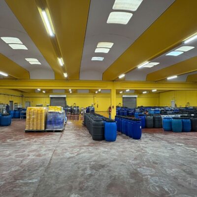 Locaux d'activité A VENDRE OU A LOUER de 2 050 m² non divisibles a MONTAGNY