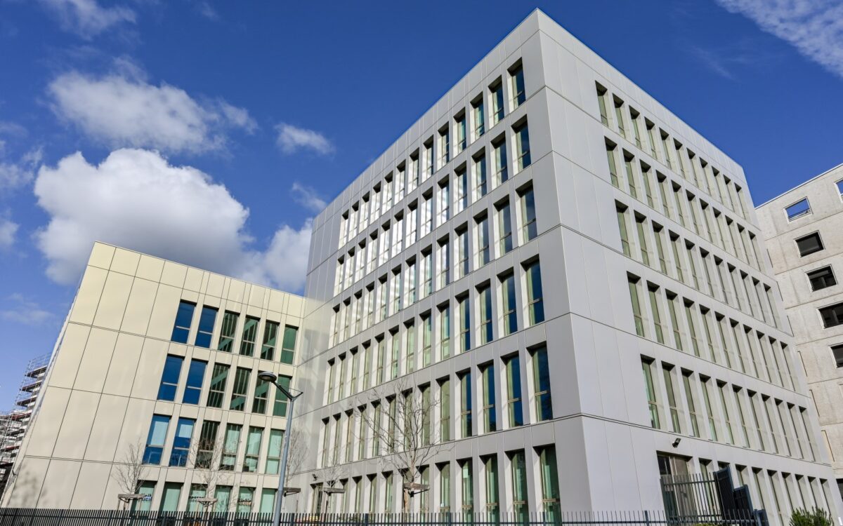 Bureaux A LOUER de 1 167 m² divisibles à partir de 290 m² a LYON