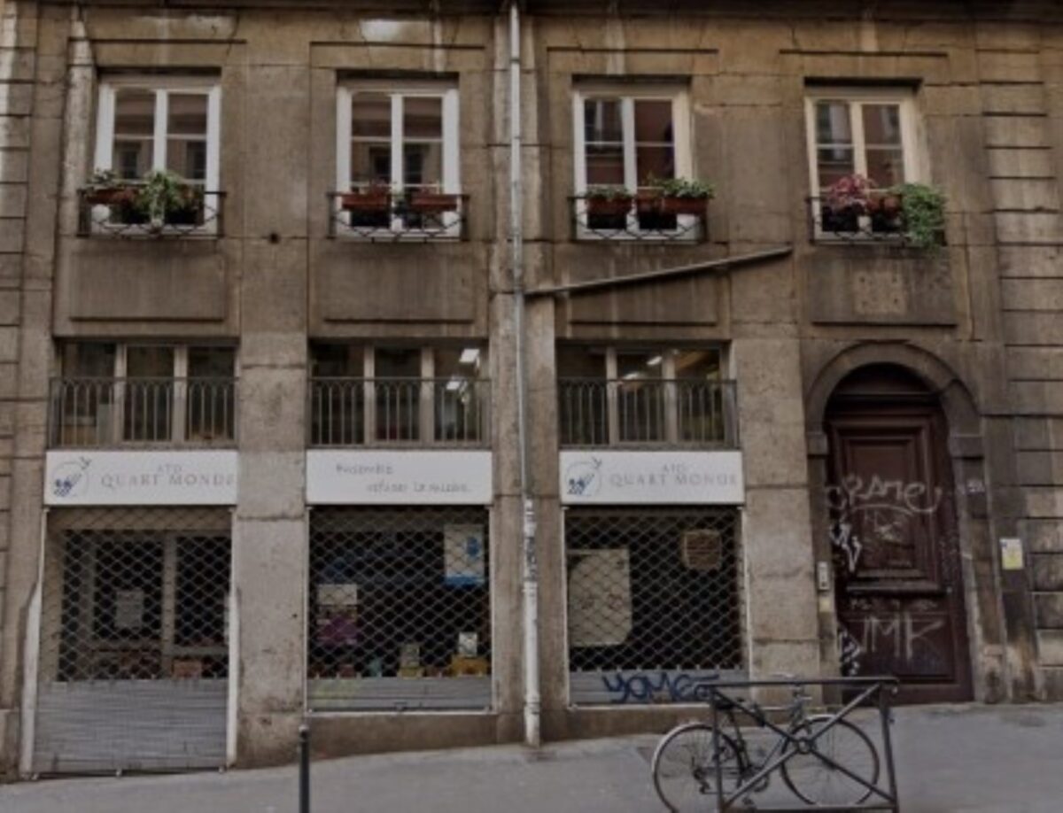 Bureaux A VENDRE de 191 m² non divisibles a LYON