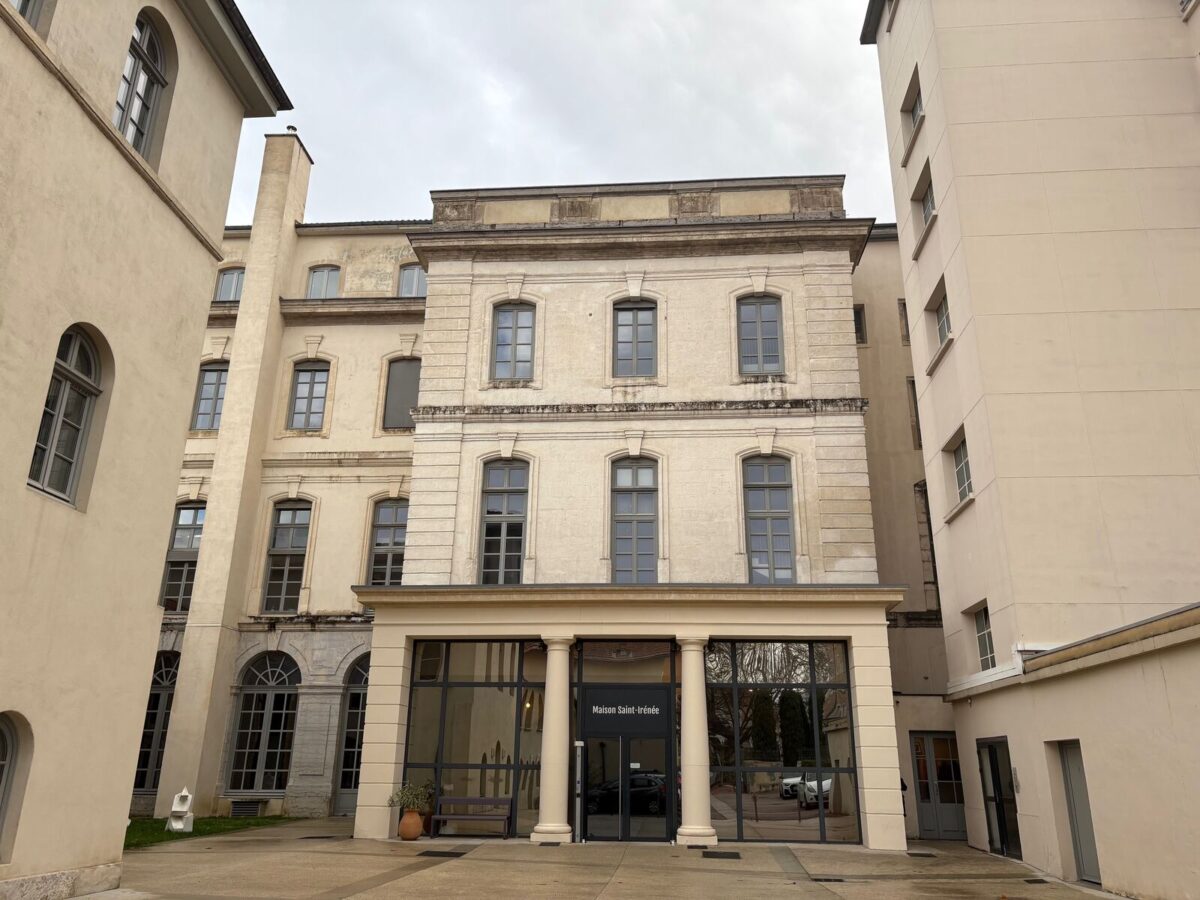 Bureaux A LOUER de 697 m² non divisibles a LYON