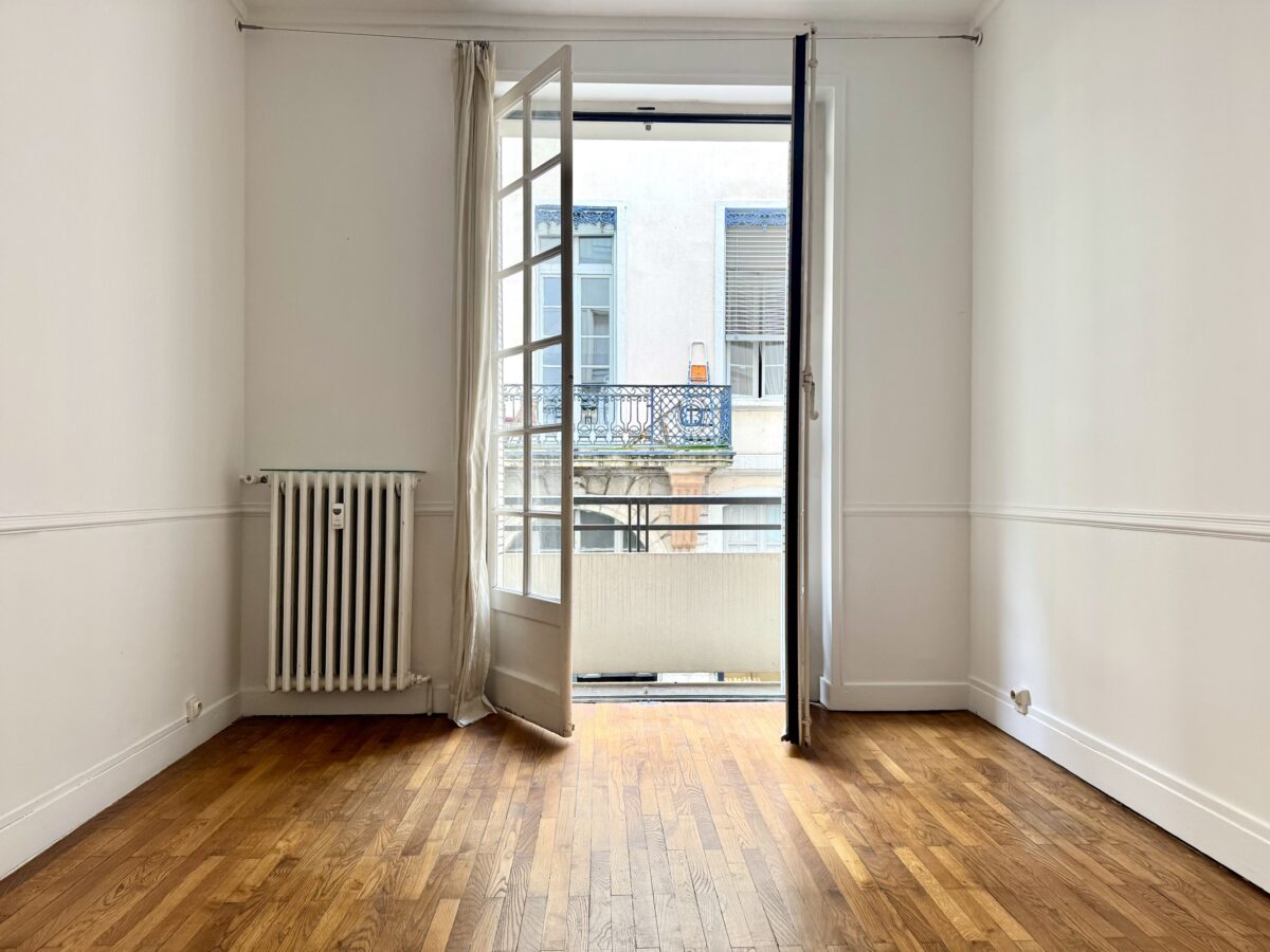 Bureaux A LOUER de 50 m² non divisibles a LYON