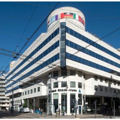 Bureaux A VENDRE de 3 029 m² divisibles à partir de 135 m² a LYON