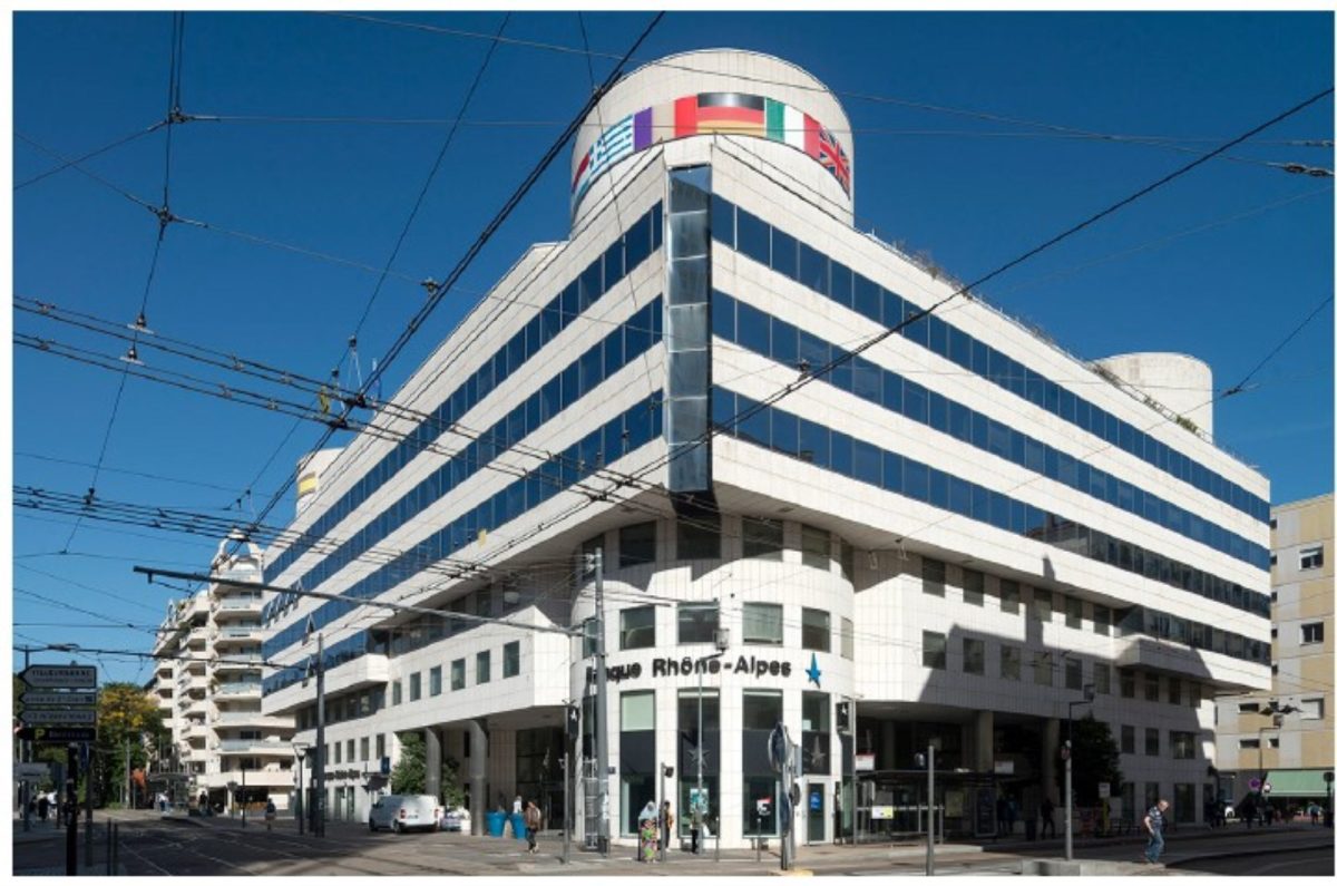 Bureaux A VENDRE de 3 029 m² divisibles à partir de 135 m² a LYON