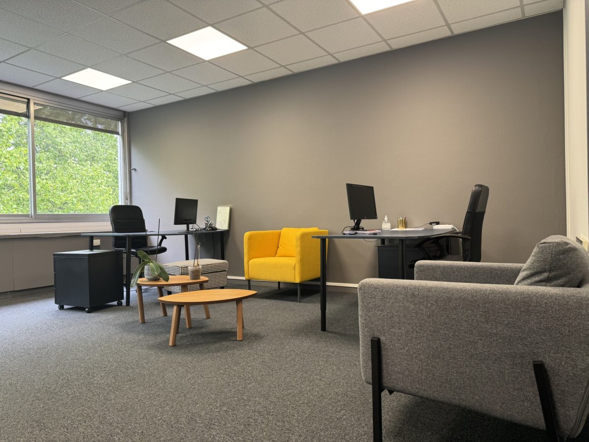Bureaux A LOUER de 404 m² divisibles à partir de 121 m² a VILLEURBANNE